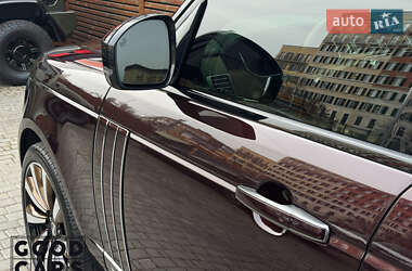 Внедорожник / Кроссовер Land Rover Range Rover 2018 в 