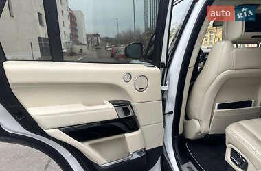 Внедорожник / Кроссовер Land Rover Range Rover 2015 в 