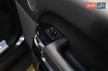 Позашляховик / Кросовер Land Rover Range Rover 2013 в 