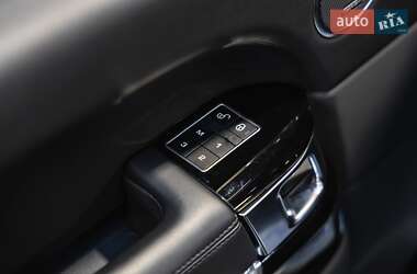 Позашляховик / Кросовер Land Rover Range Rover 2013 в 