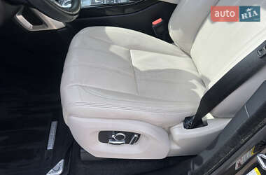 Внедорожник / Кроссовер Land Rover Range Rover 2015 в 