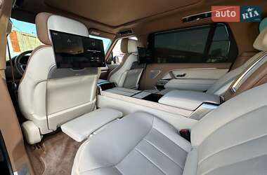 Позашляховик / Кросовер Land Rover Range Rover 2023 в 