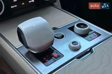 Позашляховик / Кросовер Land Rover Range Rover 2023 в 