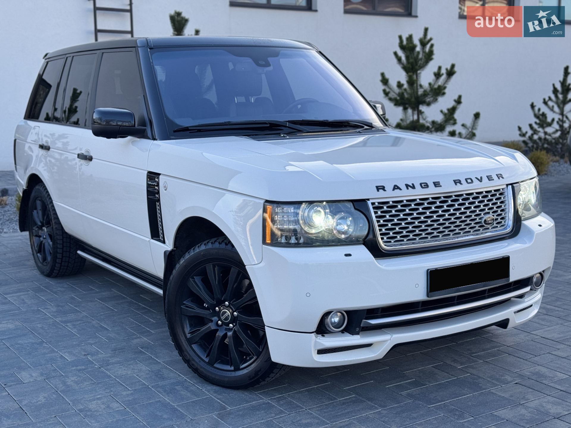 2010 Land Rover Range Rover - мініатюра 11