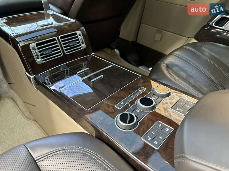 Внедорожник / Кроссовер Land Rover Range Rover 2017 в Киеве