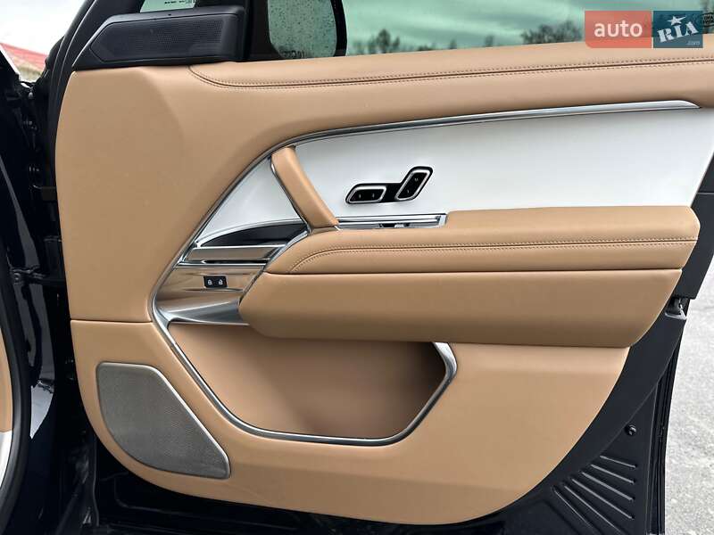 Позашляховик / Кросовер Land Rover Range Rover 2024 в Києві