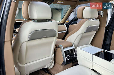 Позашляховик / Кросовер Land Rover Range Rover 2024 в 
