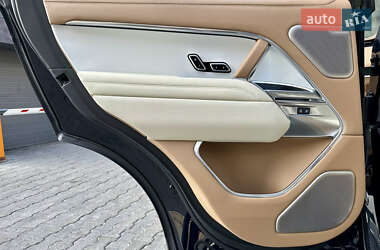 Позашляховик / Кросовер Land Rover Range Rover 2024 в 