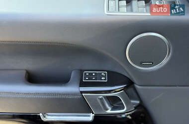 Внедорожник / Кроссовер Land Rover Range Rover 2015 в 