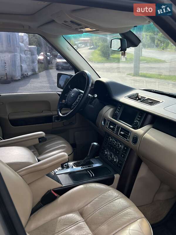 Внедорожник / Кроссовер Land Rover Range Rover 2008 в Черновцах