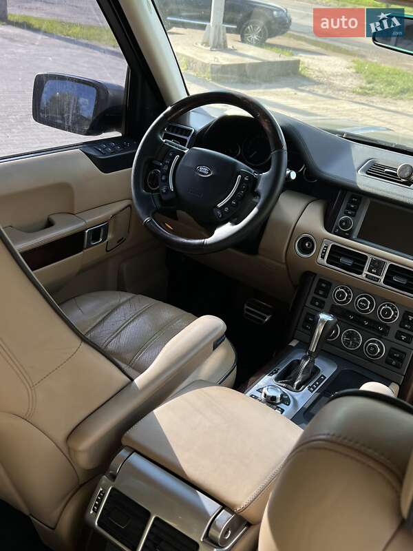 Внедорожник / Кроссовер Land Rover Range Rover 2008 в Черновцах