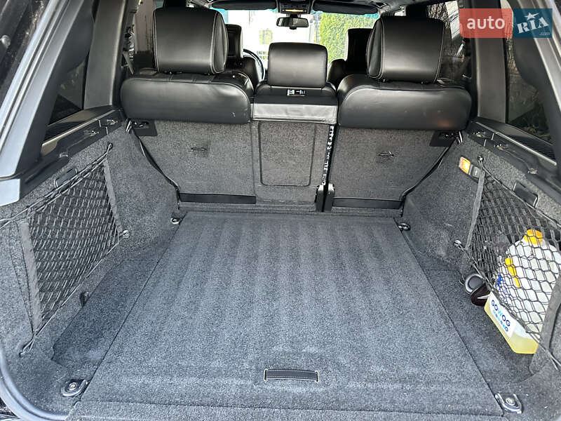 Внедорожник / Кроссовер Land Rover Range Rover 2010 в Южноукраинске
