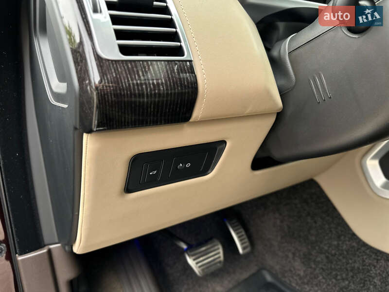 Внедорожник / Кроссовер Land Rover Range Rover 2019 в Киеве