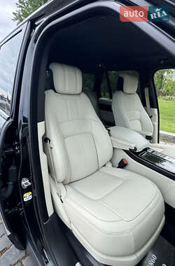 Внедорожник / Кроссовер Land Rover Range Rover 2021 в 