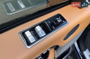 Позашляховик / Кросовер Land Rover Range Rover 2021 в 