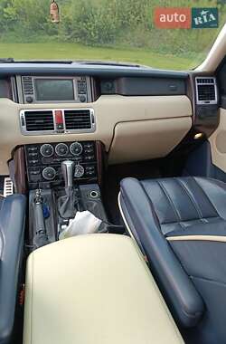Внедорожник / Кроссовер Land Rover Range Rover 2004 в 