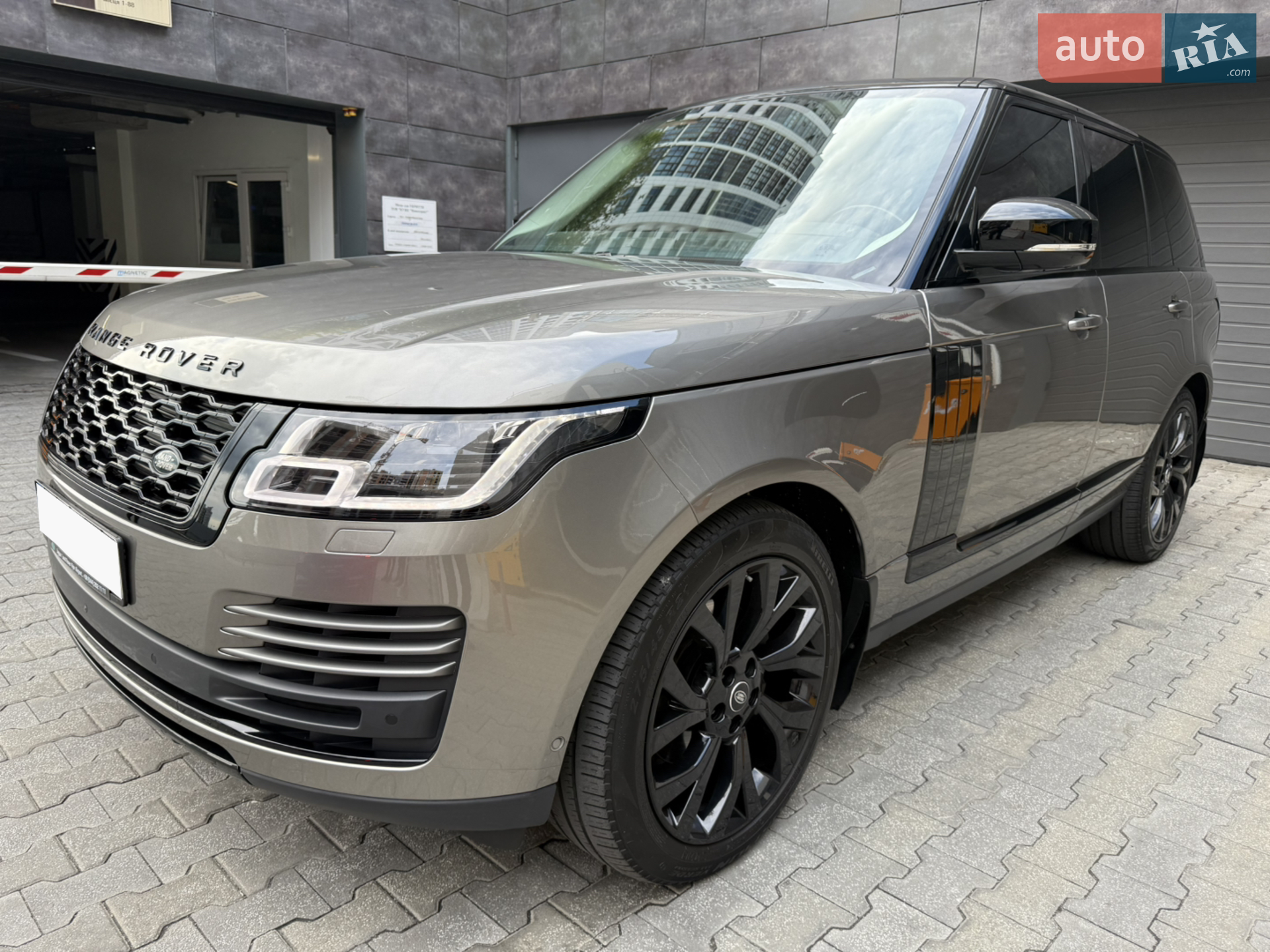 2020 Land Rover Range Rover - мініатюра 4