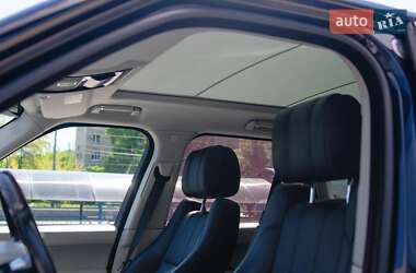Внедорожник / Кроссовер Land Rover Range Rover 2016 в 