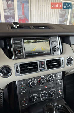 Позашляховик / Кросовер Land Rover Range Rover 2011 в 