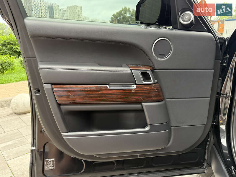 Внедорожник / Кроссовер Land Rover Range Rover 2015 в Киеве