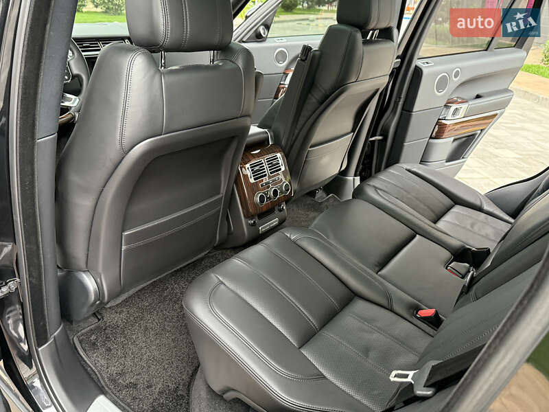 Внедорожник / Кроссовер Land Rover Range Rover 2015 в Киеве