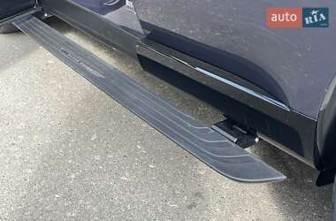 Позашляховик / Кросовер Land Rover Range Rover 2023 в 