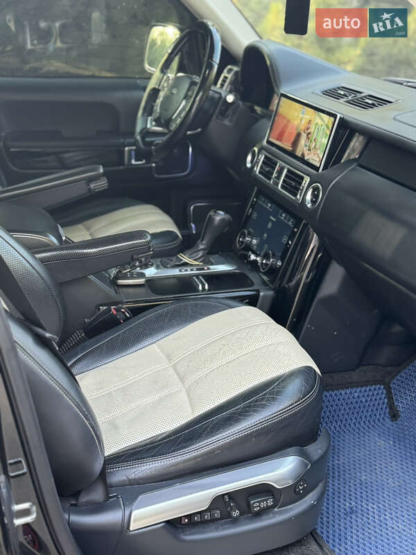 Внедорожник / Кроссовер Land Rover Range Rover 2010 в Днепре фото 32 Внедорожник / Кроссовер Land Rover Range Rover 2010 в Днепре