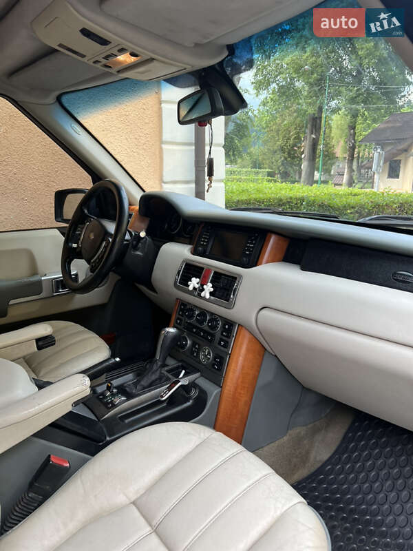 Внедорожник / Кроссовер Land Rover Range Rover 2002 в Сколе
