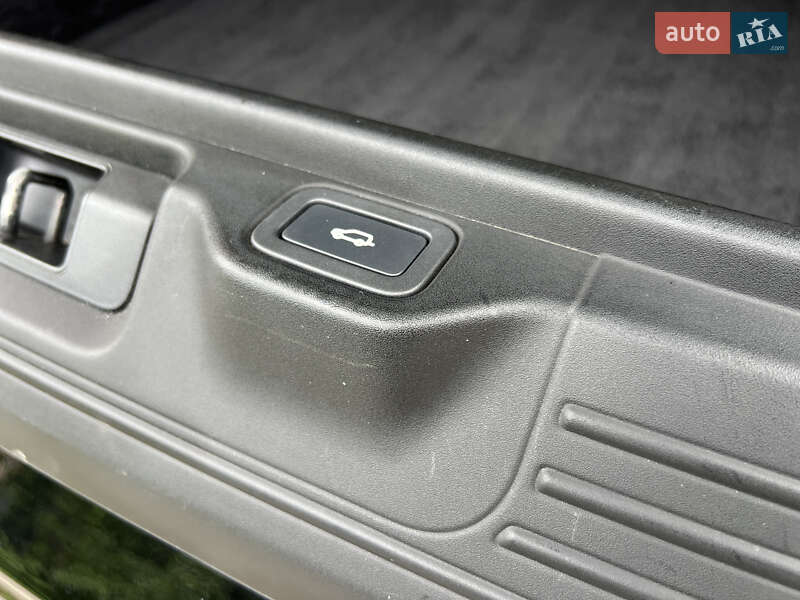 Внедорожник / Кроссовер Land Rover Range Rover 2013 в Киеве