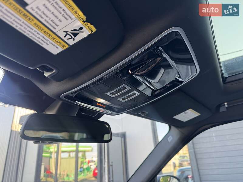 Внедорожник / Кроссовер Land Rover Range Rover 2016 в Тернополе
