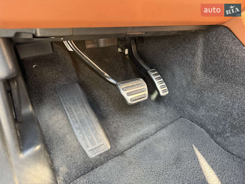 Позашляховик / Кросовер Land Rover Range Rover 2014 в Одесі