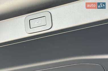 Внедорожник / Кроссовер Land Rover Range Rover 2024 в 