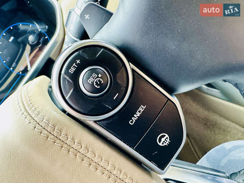 Внедорожник / Кроссовер Land Rover Range Rover 2013 в Киеве