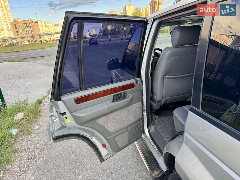 Позашляховик / Кросовер Land Rover Range Rover 1996 в Києві