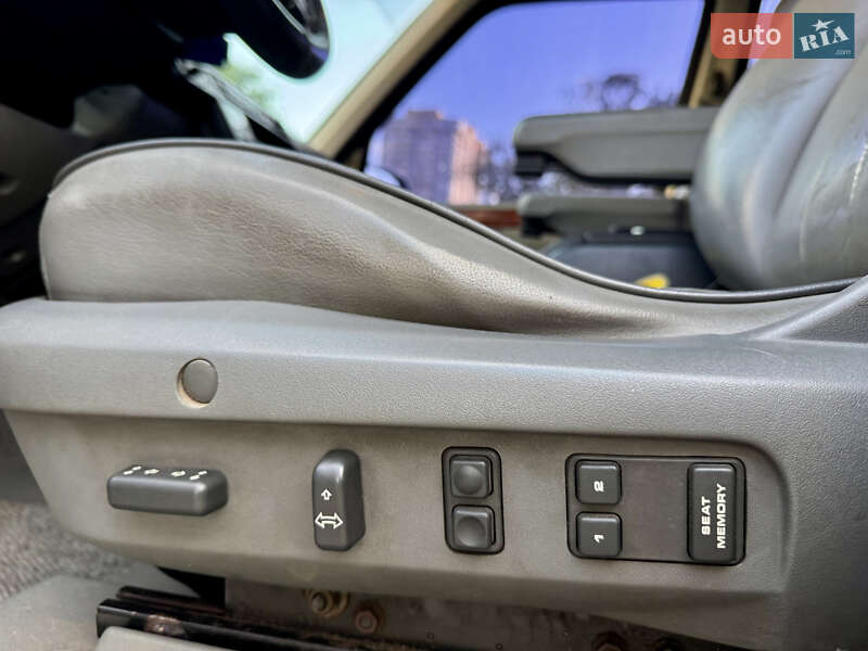 Позашляховик / Кросовер Land Rover Range Rover 1996 в Києві