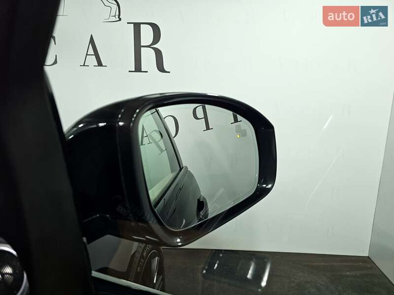 Внедорожник / Кроссовер Land Rover Range Rover 2019 в Киеве