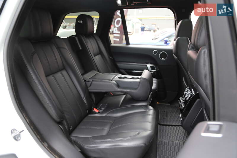 Внедорожник / Кроссовер Land Rover Range Rover 2016 в Киеве