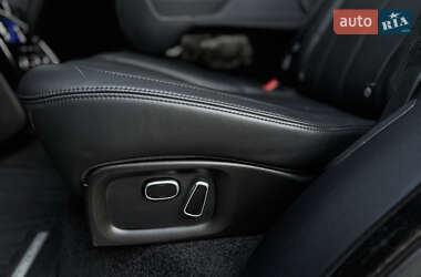 Внедорожник / Кроссовер Land Rover Range Rover 2014 в 