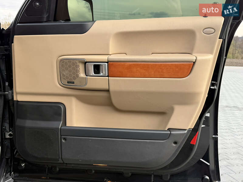 Внедорожник / Кроссовер Land Rover Range Rover 2008 в Черновцах