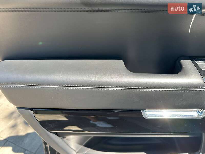 Внедорожник / Кроссовер Land Rover Range Rover 2015 в Киеве