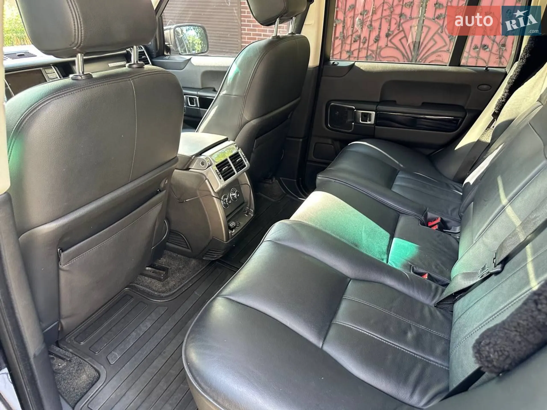2011 Land Rover Range Rover - мініатюра 14