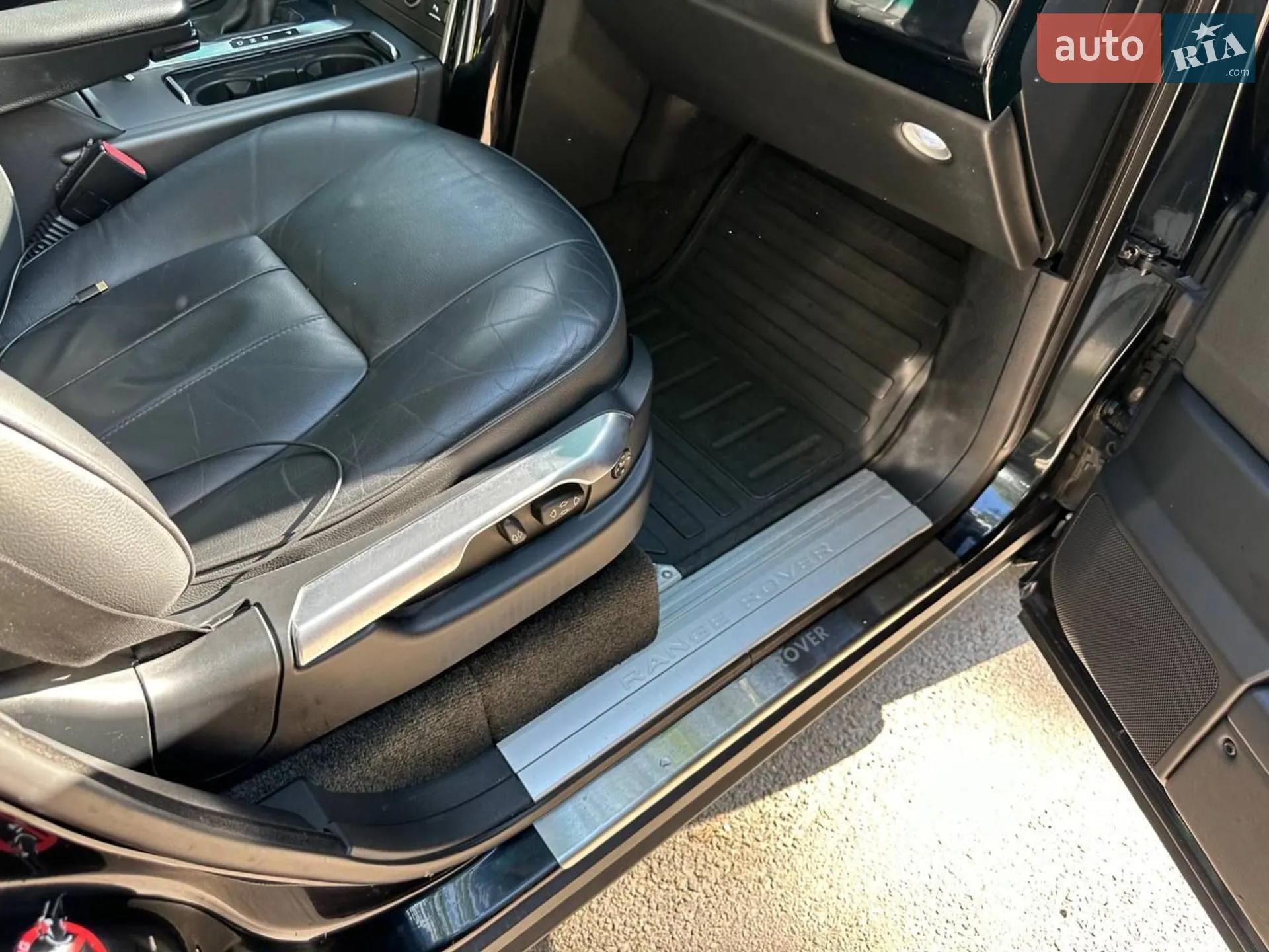 2011 Land Rover Range Rover - мініатюра 11