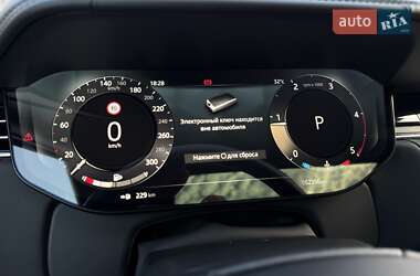 Внедорожник / Кроссовер Land Rover Range Rover 2023 в 
