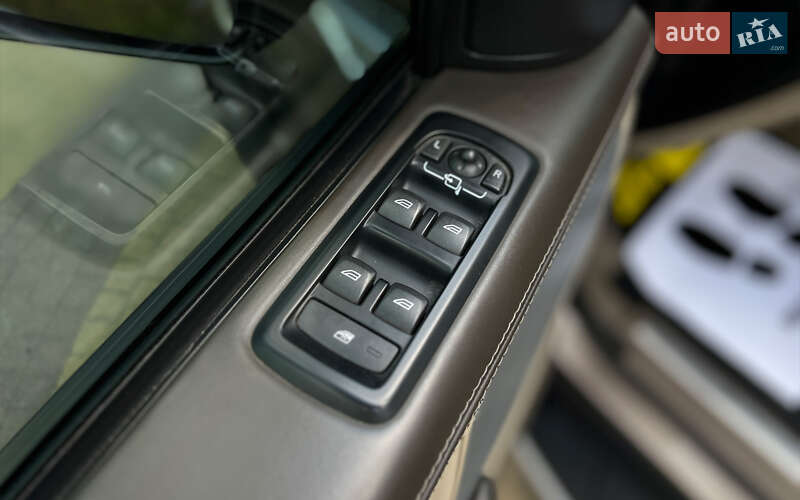 Внедорожник / Кроссовер Land Rover Range Rover 2013 в Львове