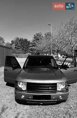 Внедорожник / Кроссовер Land Rover Range Rover 2002 в 