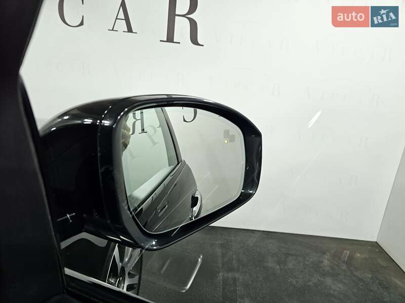 Внедорожник / Кроссовер Land Rover Range Rover 2017 в Киеве