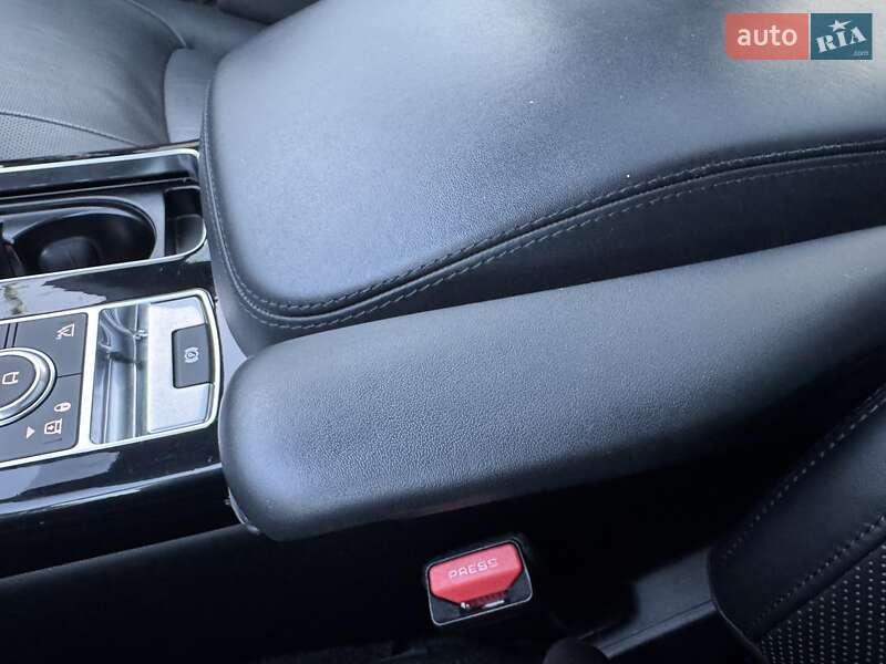Внедорожник / Кроссовер Land Rover Range Rover 2020 в Тернополе