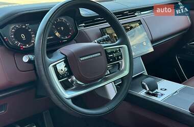 Внедорожник / Кроссовер Land Rover Range Rover 2024 в 