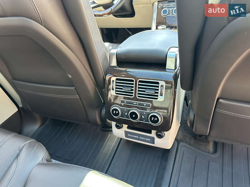 Внедорожник / Кроссовер Land Rover Range Rover 2017 в Ровно фото 30 Внедорожник / Кроссовер Land Rover Range Rover 2017 в Ровно