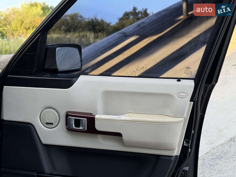 Внедорожник / Кроссовер Land Rover Range Rover 2006 в Зборове